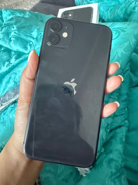 Iphone 11 с чехлам?