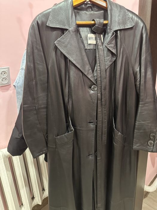 Продам кожаный плащ