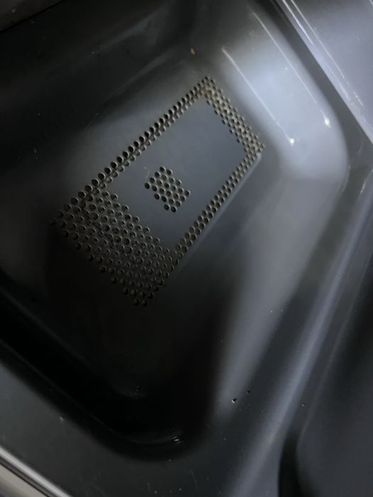 Cuptor microunde Sharp