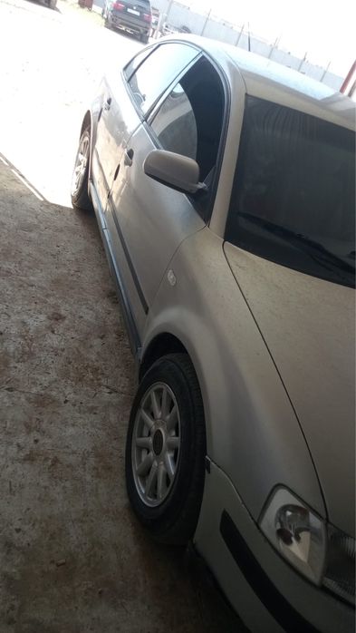 Volkswagen Passat B5