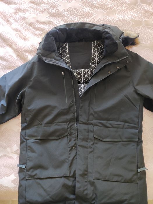 Продам новую мужскую куртку