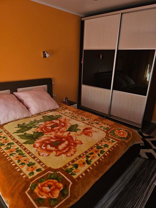 Vând casă + mașină comuna Oancea/ schimb cu apartament în județul Galați!Teren de 1900m2