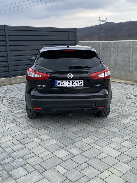 Nissan qashqai 4*2