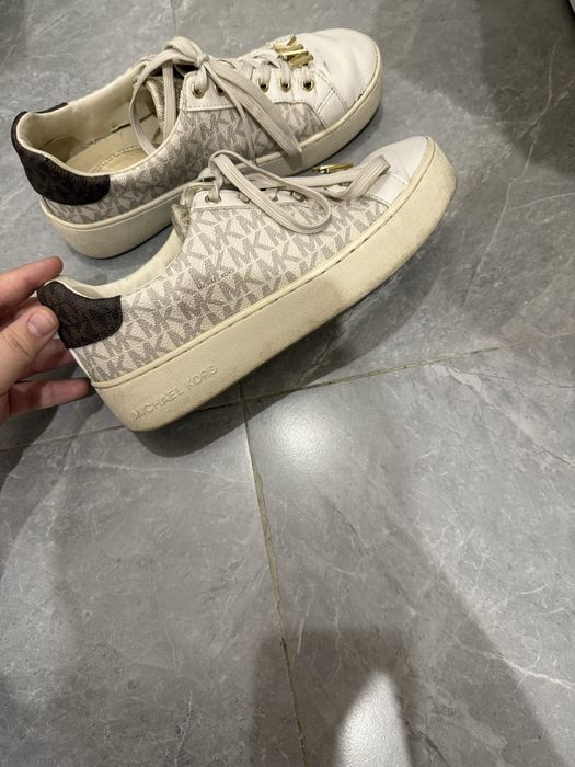 Оригинал кроссовки Michael Kors