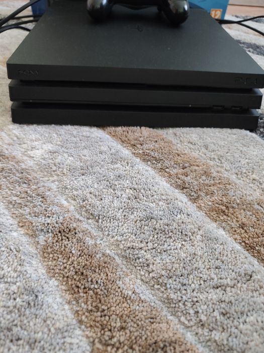 Playstation 4 pro 1TB
