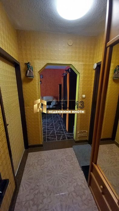 Продажба 3-стаен гр. Шумен - Тракия 82m²