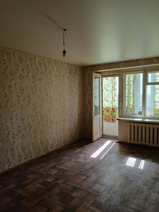 Продам 2 комнатную квартиру