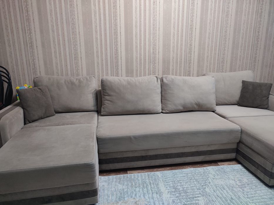 Продам угловой диван
