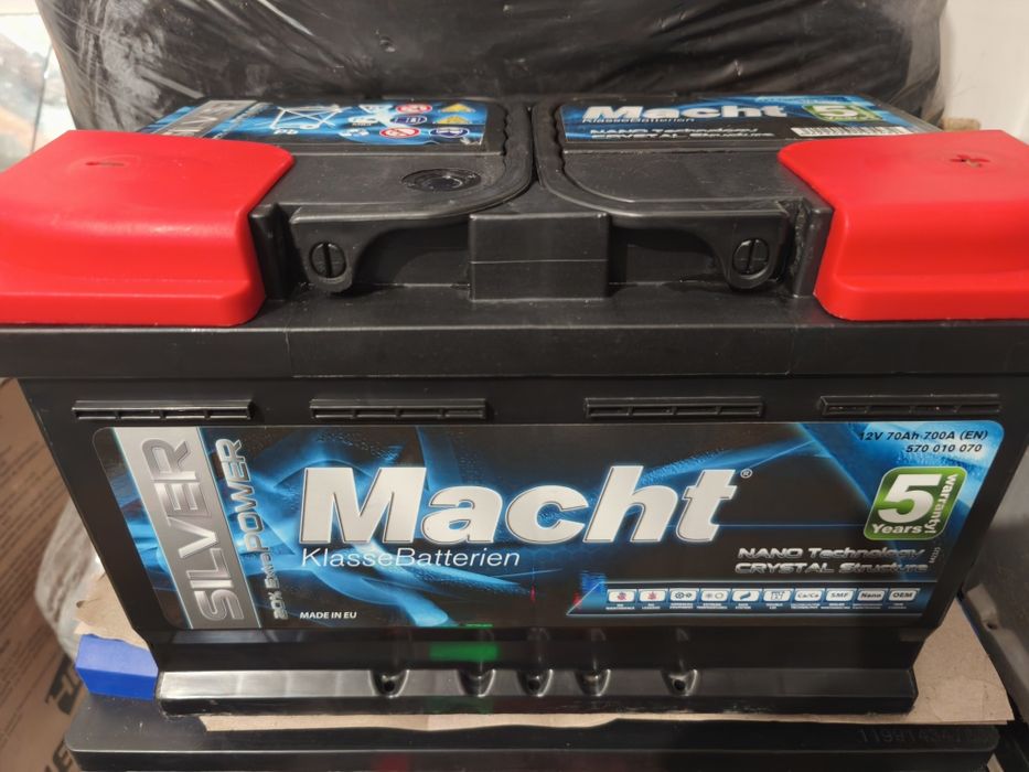 Baterie acumulator auto 12V 70Ah 700A