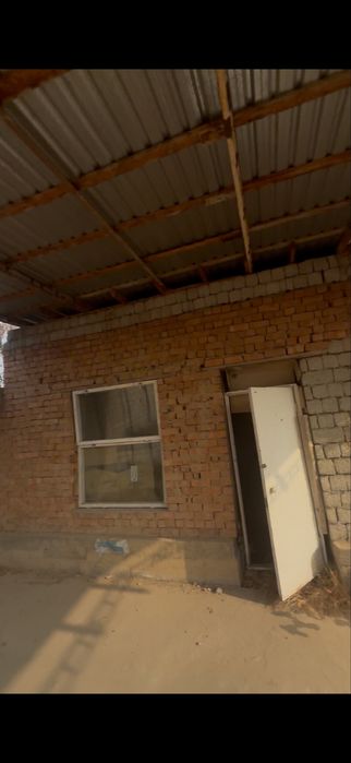 Назарбек тарновда 6 сотих ер