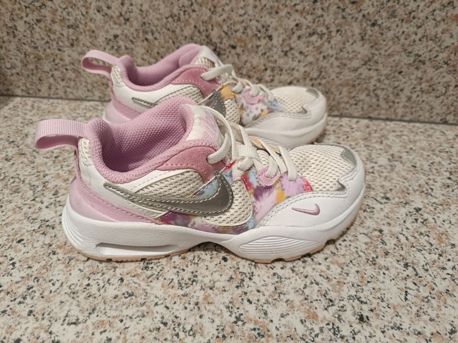 Детски маратонки Adidas, Nike