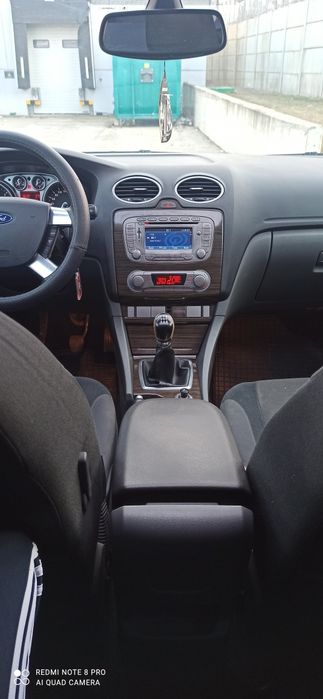 FORD Focus 2009 — imagine 5