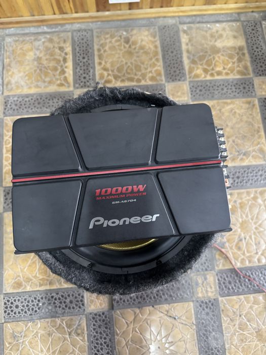 Pioneer 1000w infiniti sabufer orginal