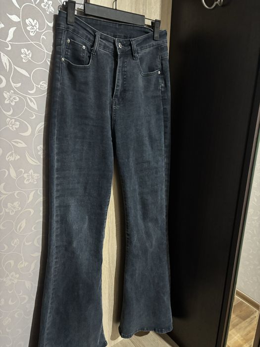 Продам новые джинсы