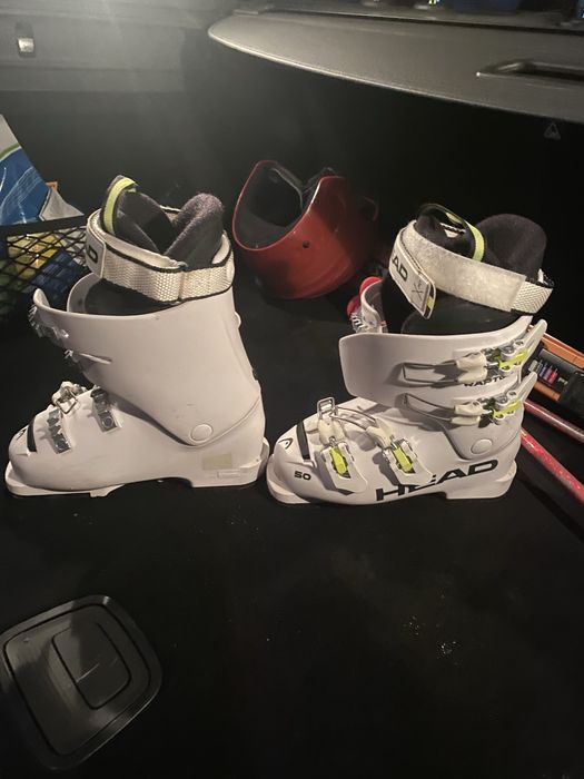 Vand  clapari head ski rossigniol si patine jackson