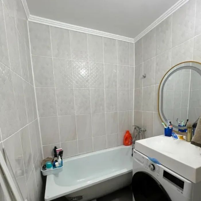 продам 4-х ком. 85кв. 3мкр. 3-этаж