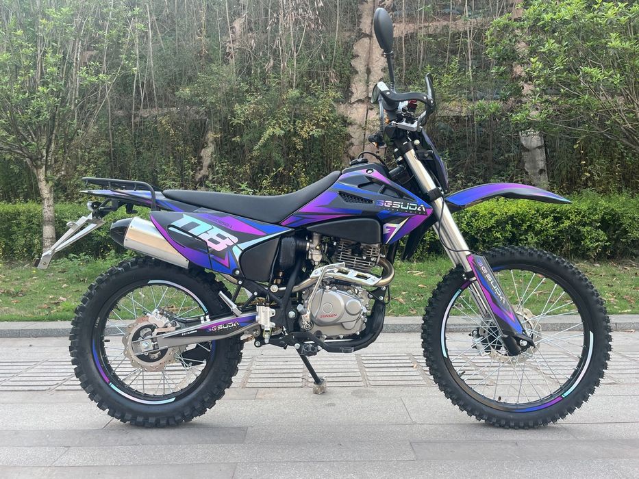 Продам мотоцикл BESUDA -250 куб