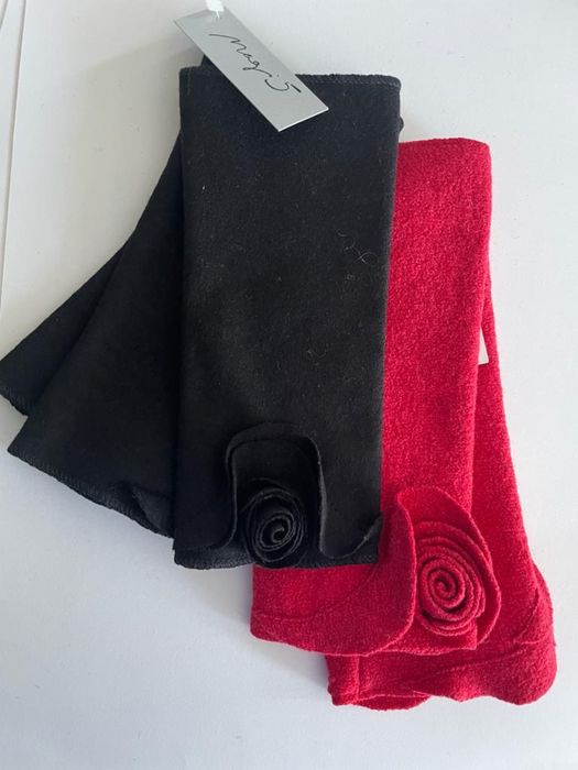 Продавам дамски вълнени ръкавички