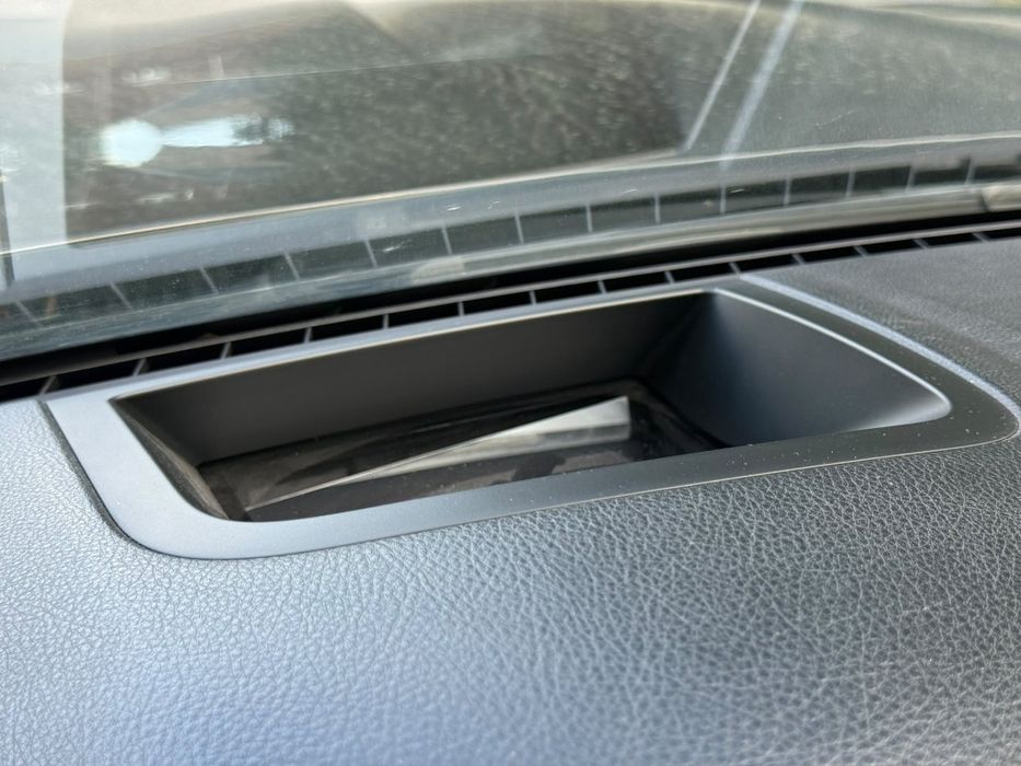 Vand Bmw 520d Rar  12990€ 4 butoane recent adus