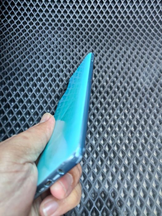 Продаю телефон самсунг