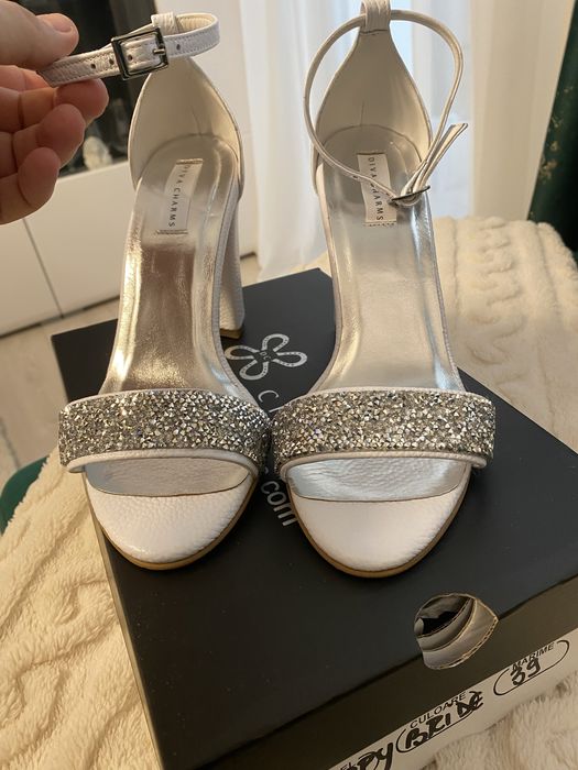 Vand sandale mireasa