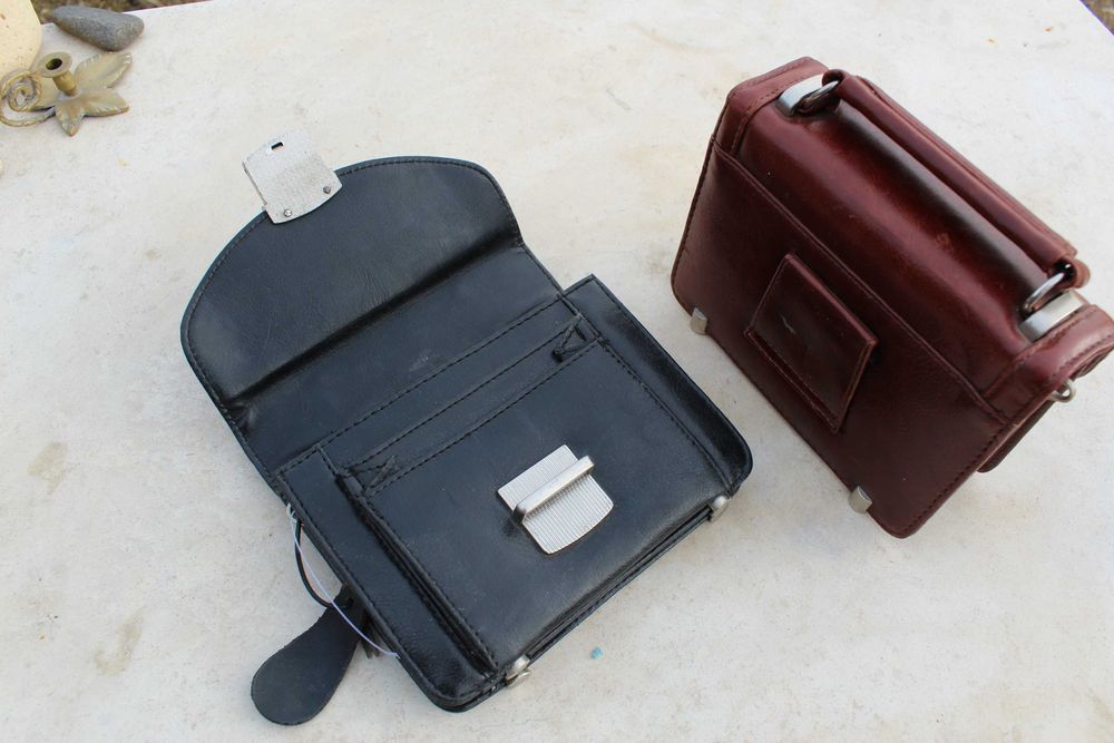 Мъжка кожена чантичка