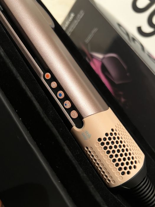 Dyson Airstrait фен-выпрямитель