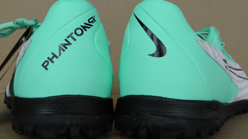 Ghete fotbal sintetic NOI Nike Phantom GX Academy marimea 40,5