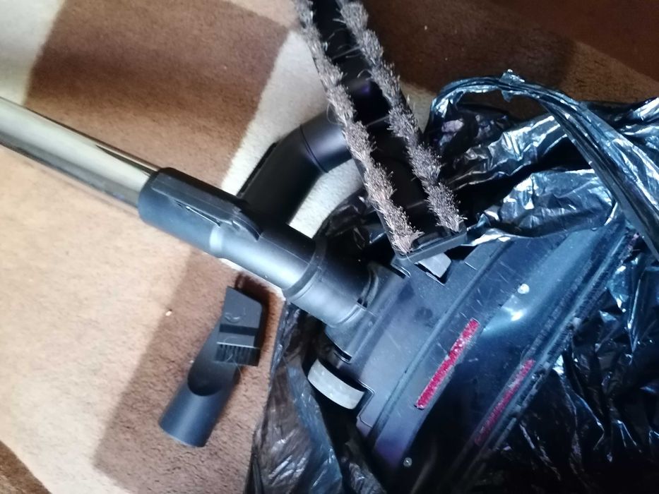 Пылесос - контейнер Bosch стаканчик