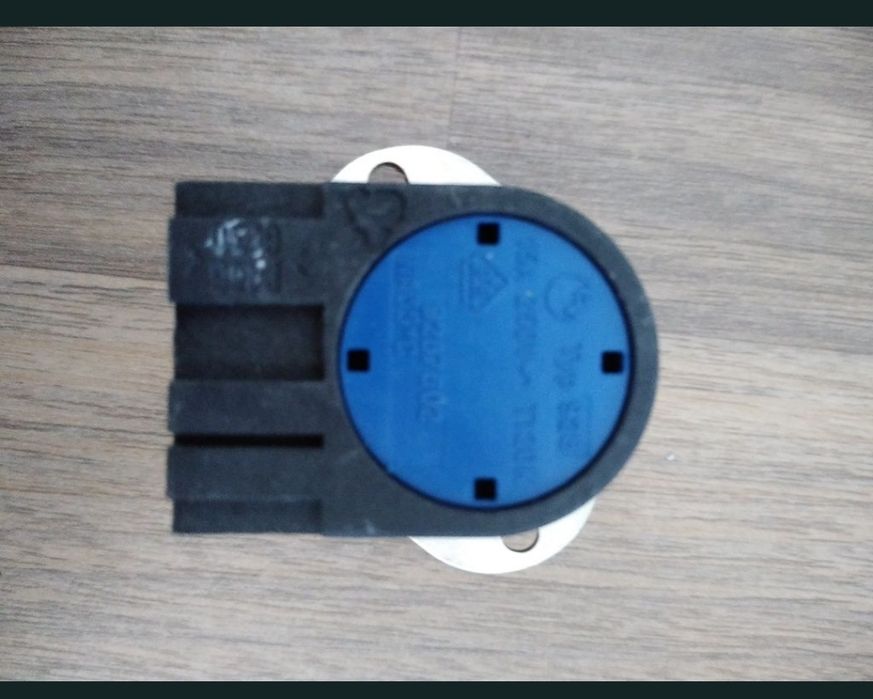 Piese electrice și mecanice pentru masini de spalat