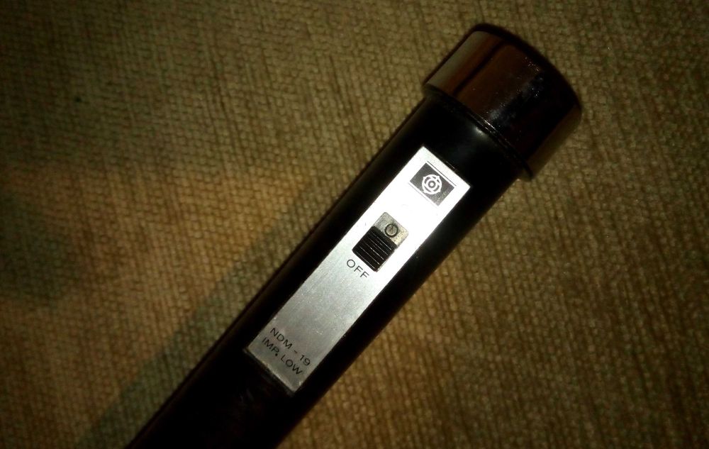 Ретро микрофон Hitachi - Vintage