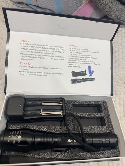 Продам мощный фонарик