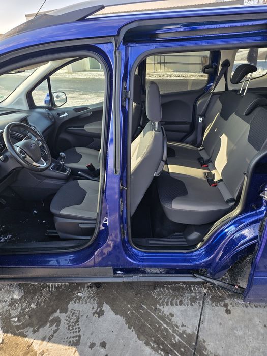 Proprietar vand FORD