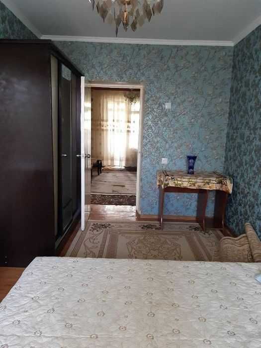 Цум сдается квартира 2/4/4 65м2.