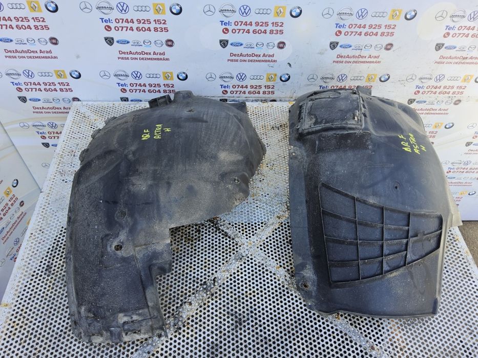 Carenaj roata dreapta Opel Astra H