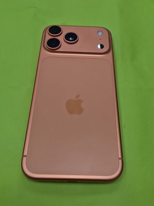 ***КАТО НОВ 256GB iPhone 17 Pro Max Гаранция Yettel 3г. 2028 ORANGE