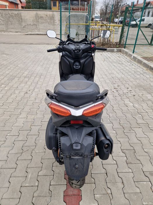 Vand Yamaha Xmax 300