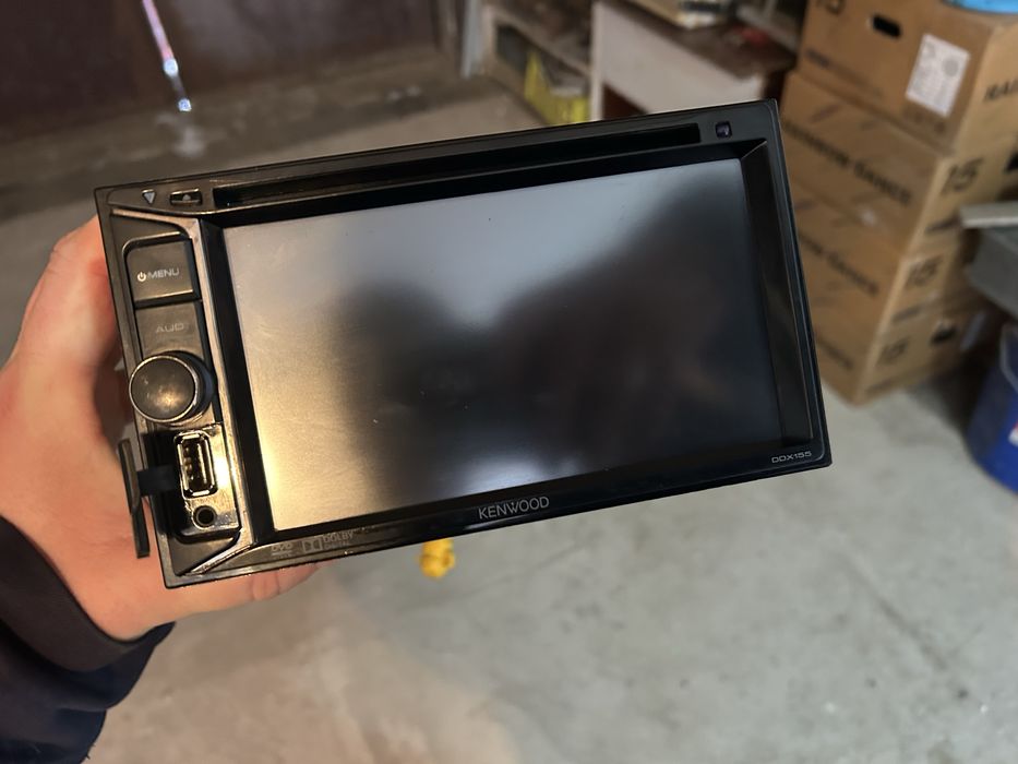 Магнитофон оригинал !!! Очень хороший