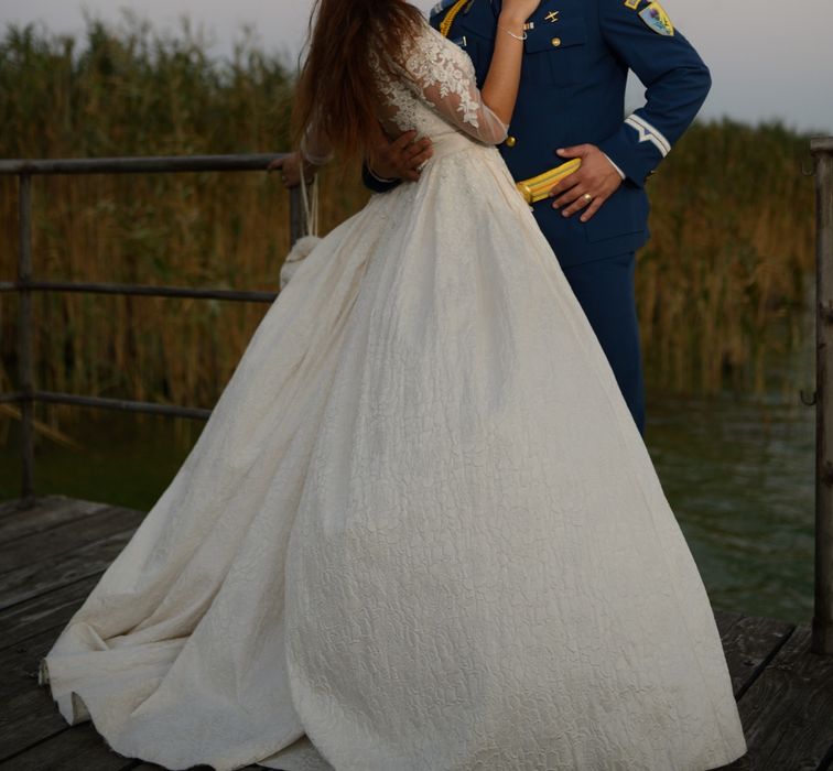 Rochie de mireasa ivory