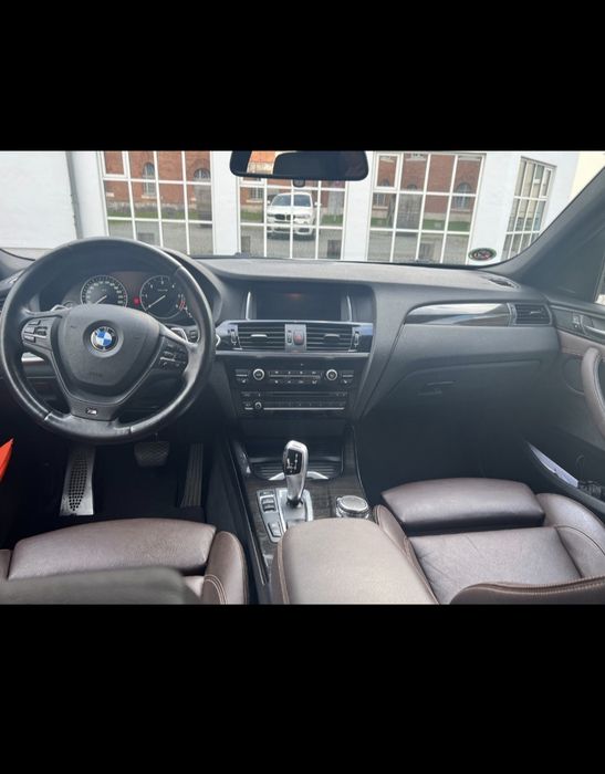 BMW  X 4 .  2 litri  190 CP