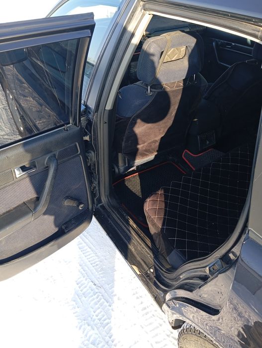 Продам Ауди 100 с4.