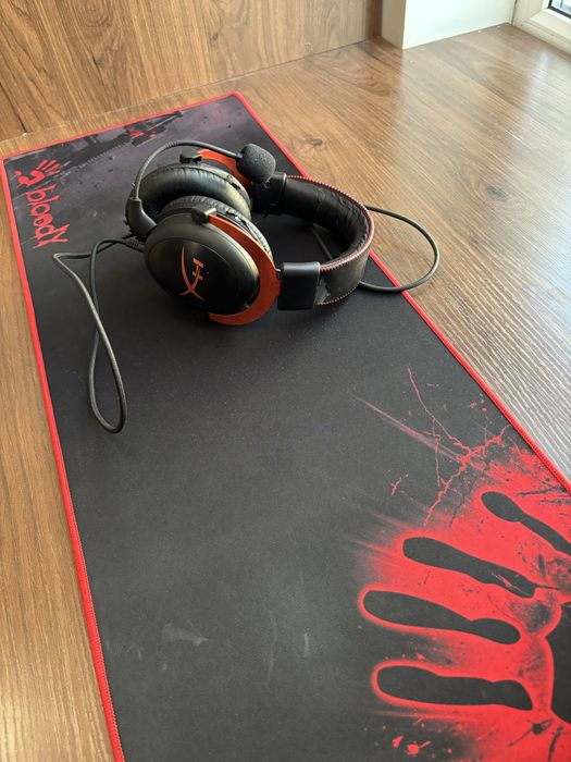Наушники игровые HyperX