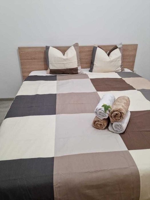Proprietar, inchiriez apartament cu 2 camere in bloc nou