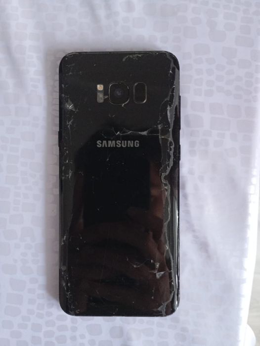 Samsung s8+ 64гб