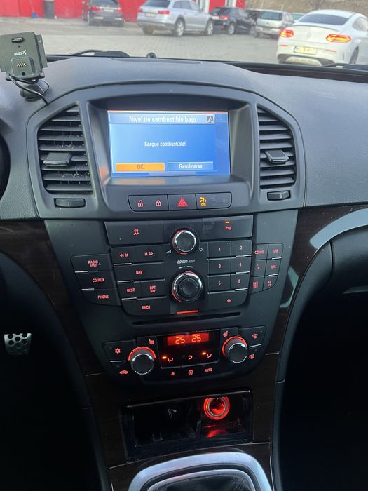 Piese opel iinsignia 2.0 d 2012