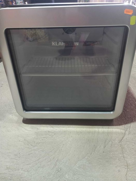 Frigider pentru bauturi