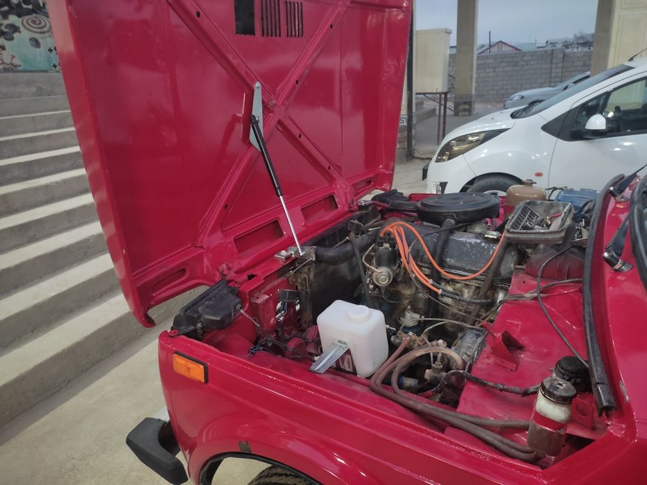 Niva 1988 yil gen chiqadi