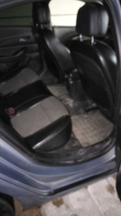 Малибу 1 срочна сотилади гази бор