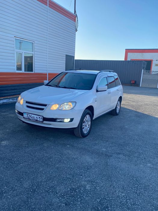 митсубиси айртрек