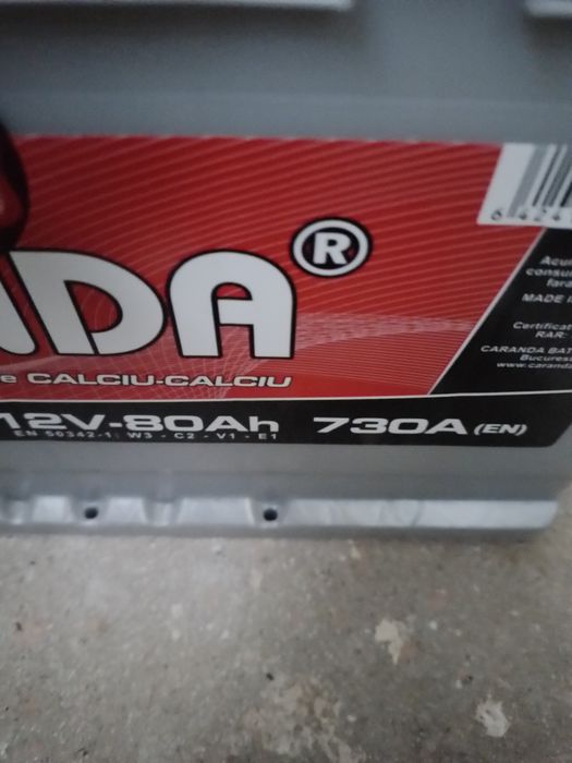 Baterie auto 12v în garanție.